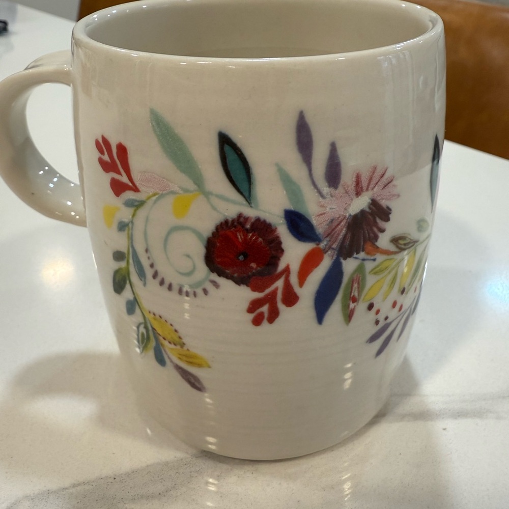 Starla Halfmann floral initial mug ‘S’ Anthropology - Picture 2 of 4